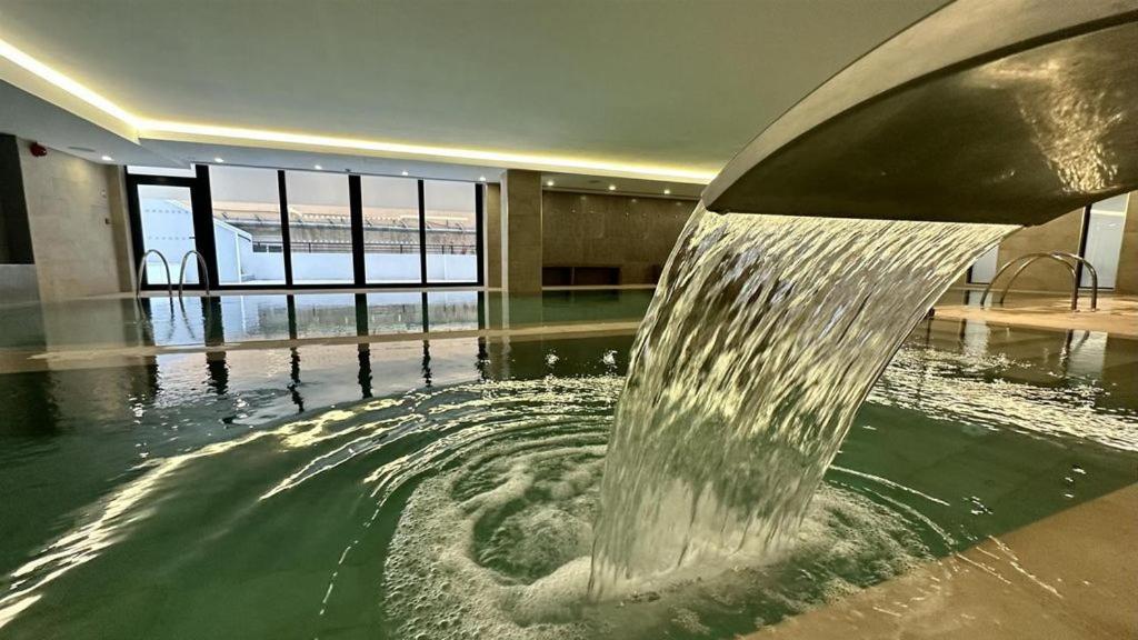 Cp Top Floor Luxury Studio With Spa And Pool Gibraltar Eksteriør bilde